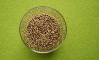 a glass bowl with cumin